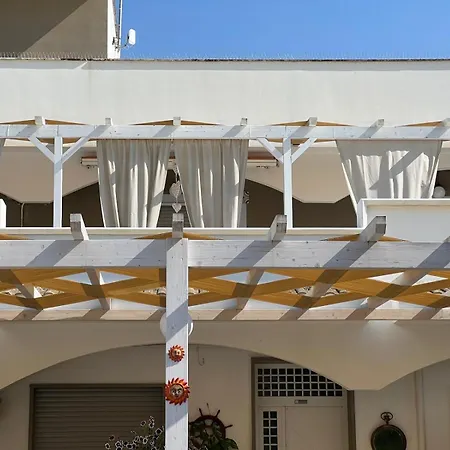 Casa Di Pietro Sulla Baia