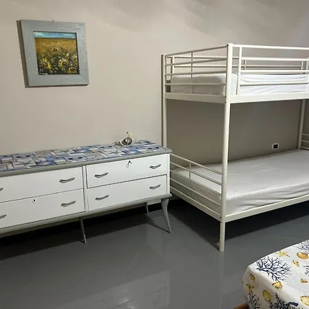 Casa Di Pietro Sulla Baia Leporano
